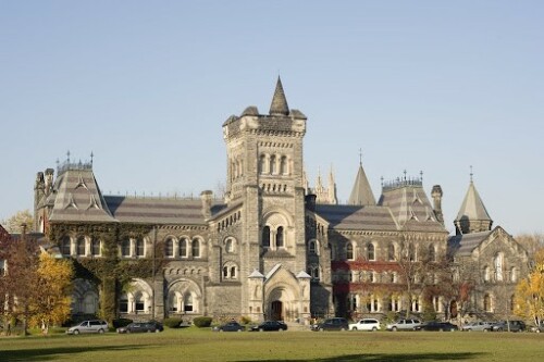 Want to study in University of Toronto, Canada in Canada. Know more about eligibility criteria for admission 2022, Intake, Course Duration, Fees, scholarship and more details.