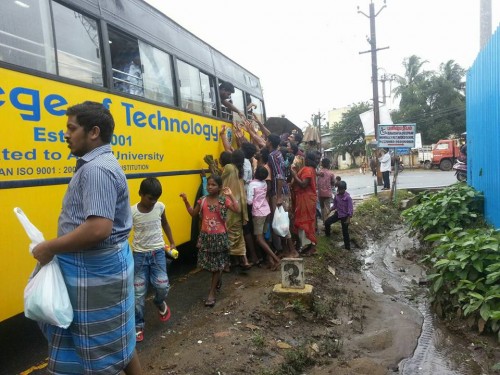 Agni Foudation flood Relief distribution works (20)