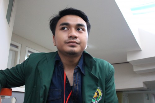 4cad5b.jpg