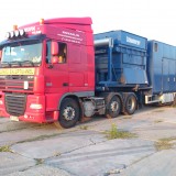 548549