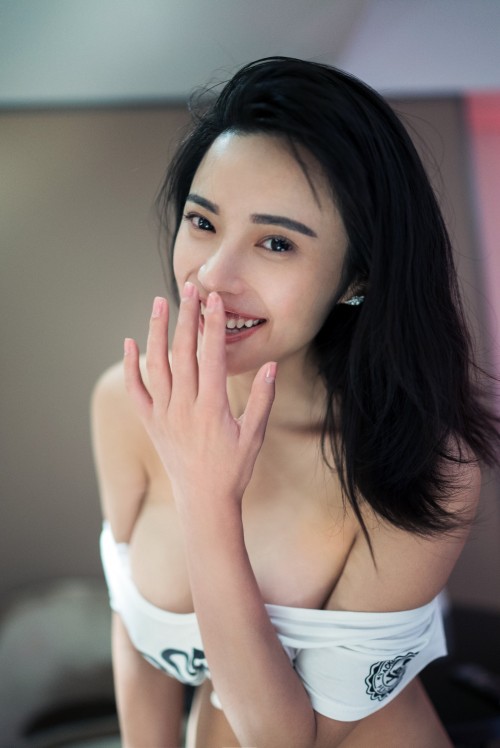 林萌萌 (18)