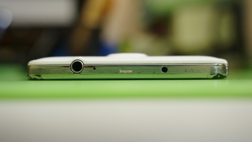9b5809.jpg