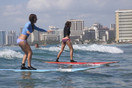 Surfing152 hawaii