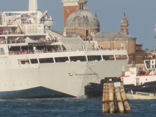d67d40.jpg