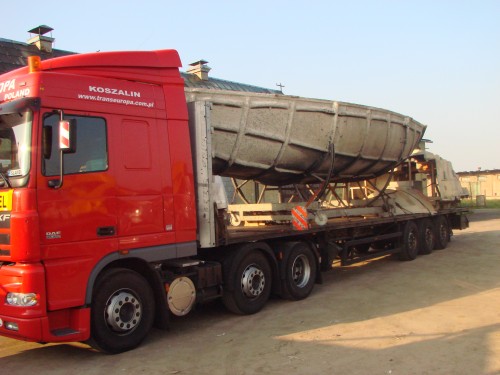 e87d3c.jpg