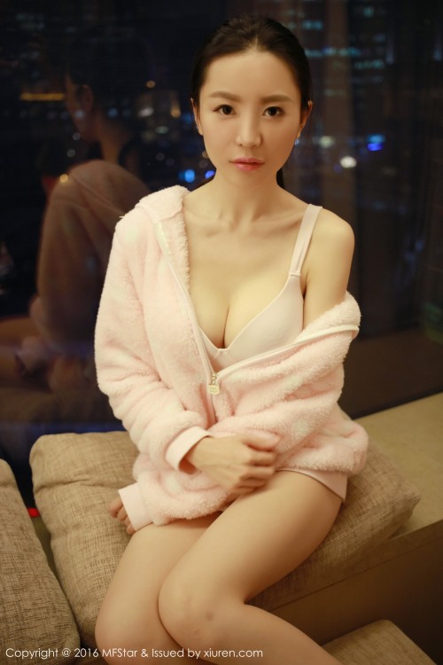慕羽茜 (35)