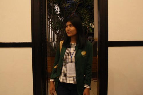 f093be.jpg